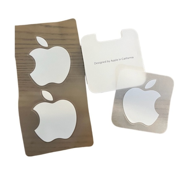 APPLE bundle set of stickers, small and medium shopper bags. Great condition - Picture 8 of 16